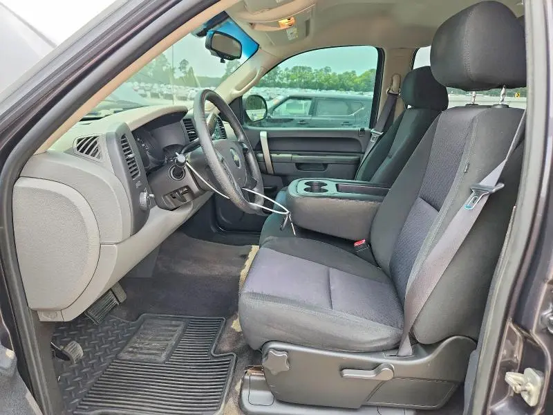 2010 CHEVROLET SILVERADO C1500 LS  