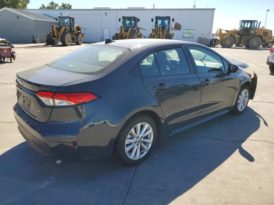 2025 TOYOTA COROLLA LE  