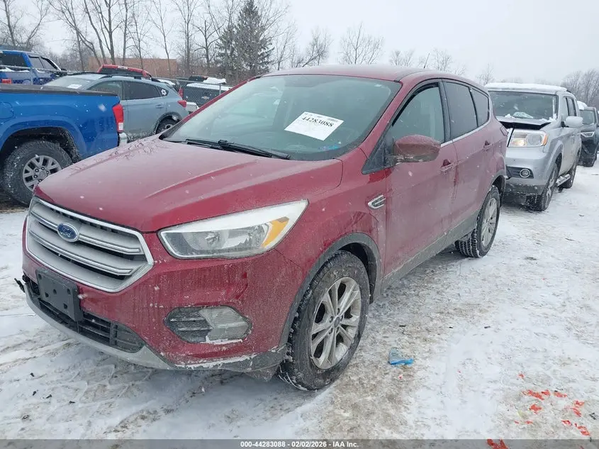 2019 FORD ESCAPE SE