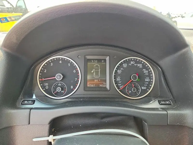 2017 VOLKSWAGEN TIGUAN S  