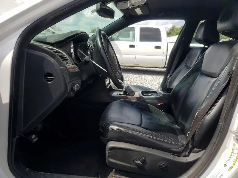 2014 CHRYSLER 300   
