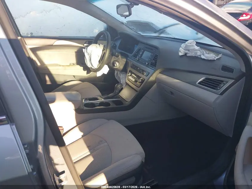 2015 HYUNDAI SONATA SE