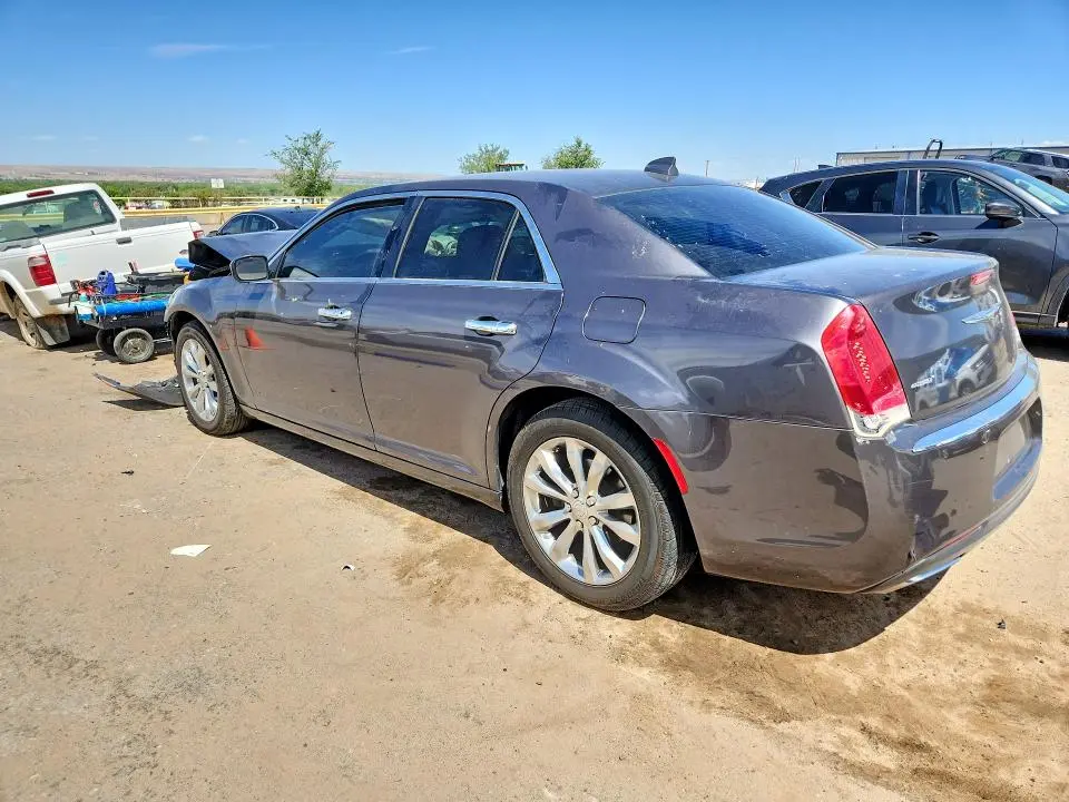 2016 CHRYSLER 300 LIMITED  
