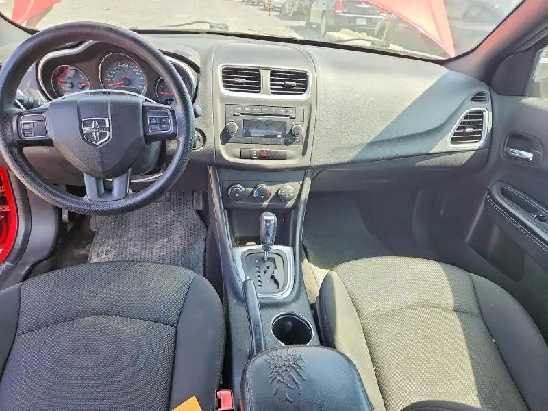 2013 DODGE AVENGER SE  