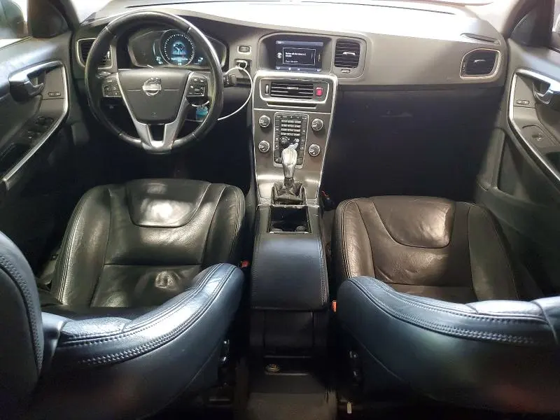 2013 VOLVO S60 T5  