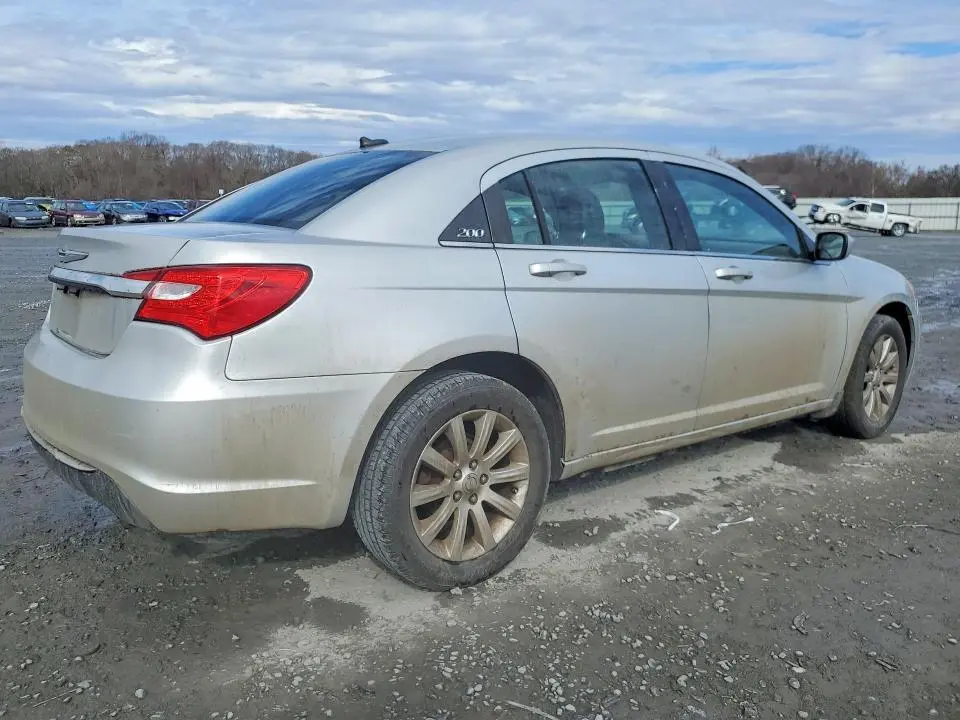2011 CHRYSLER 200 TOURING  