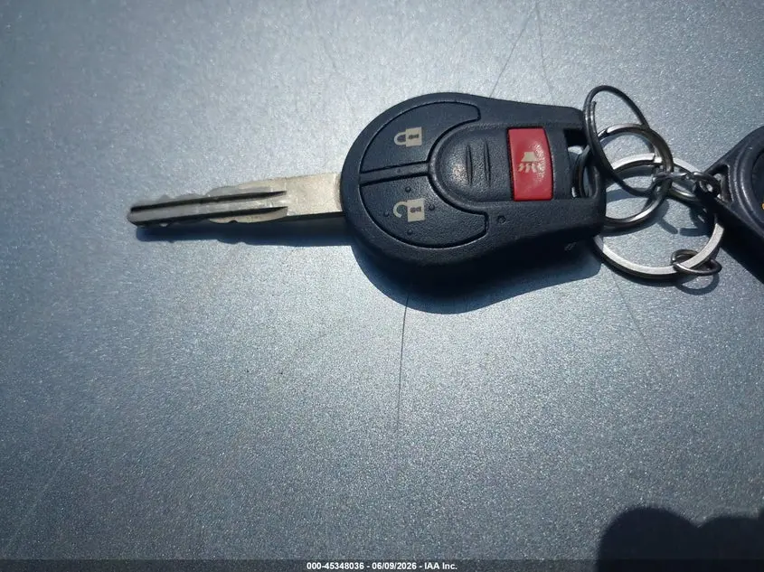 2013 NISSAN VERSA 1.6 SV