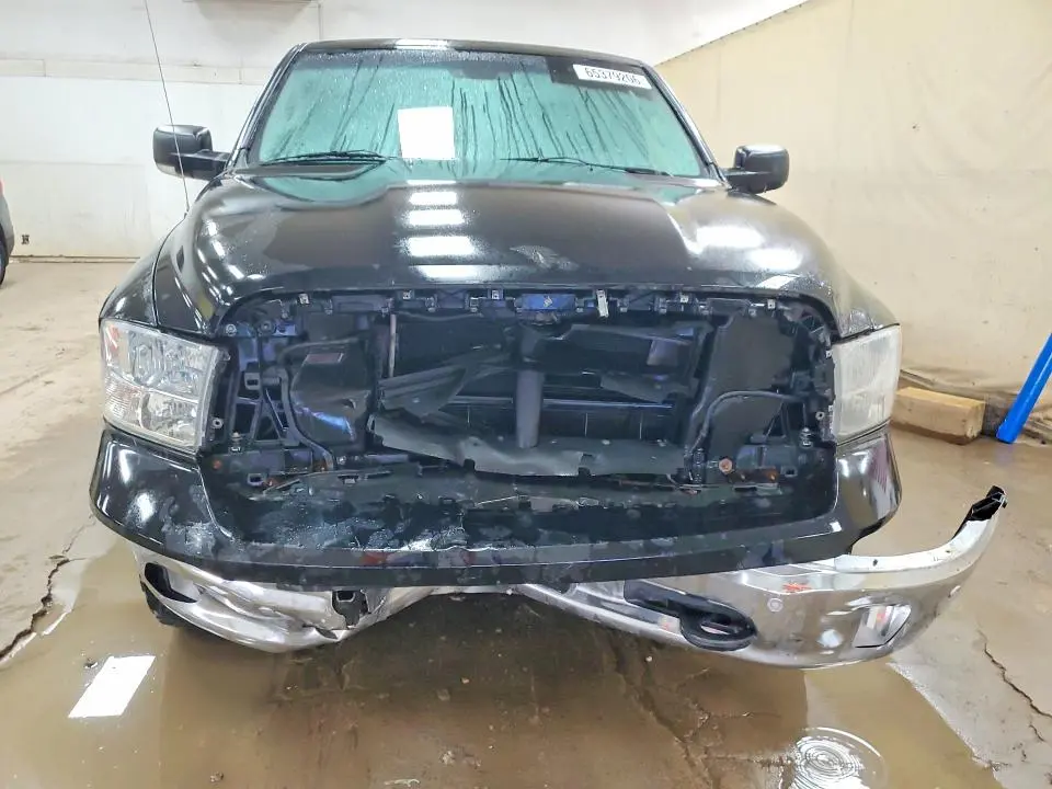 2014 RAM 1500 SLT  