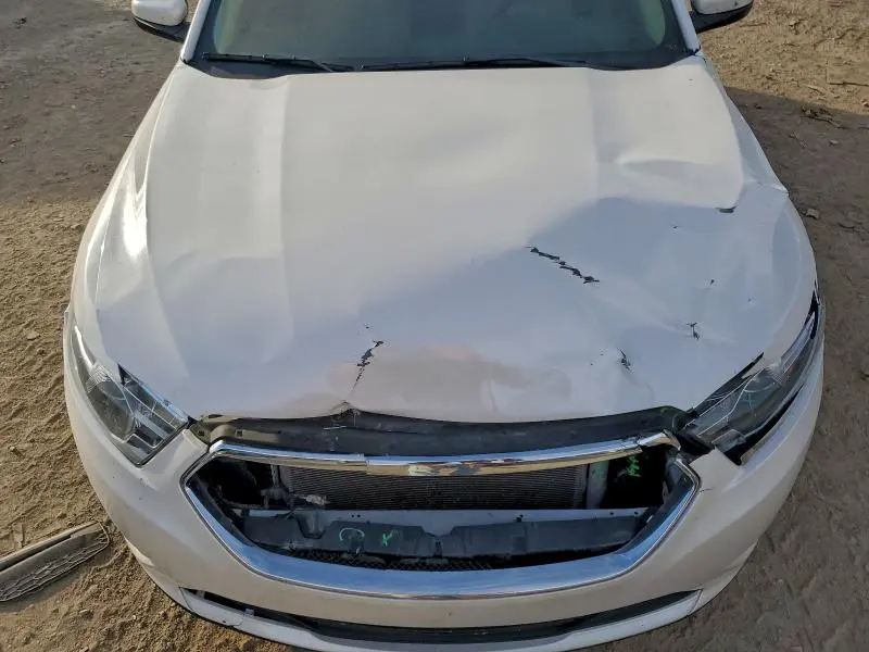 2018 FORD TAURUS SEL  