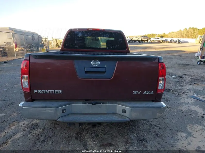 2017 NISSAN FRONTIER SV
