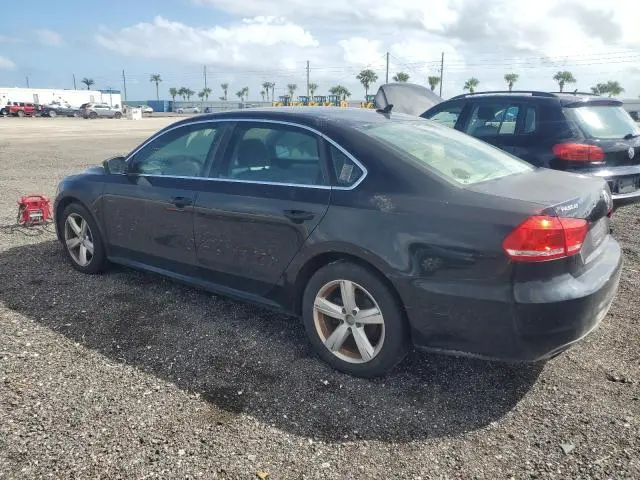 2013 VOLKSWAGEN PASSAT SE