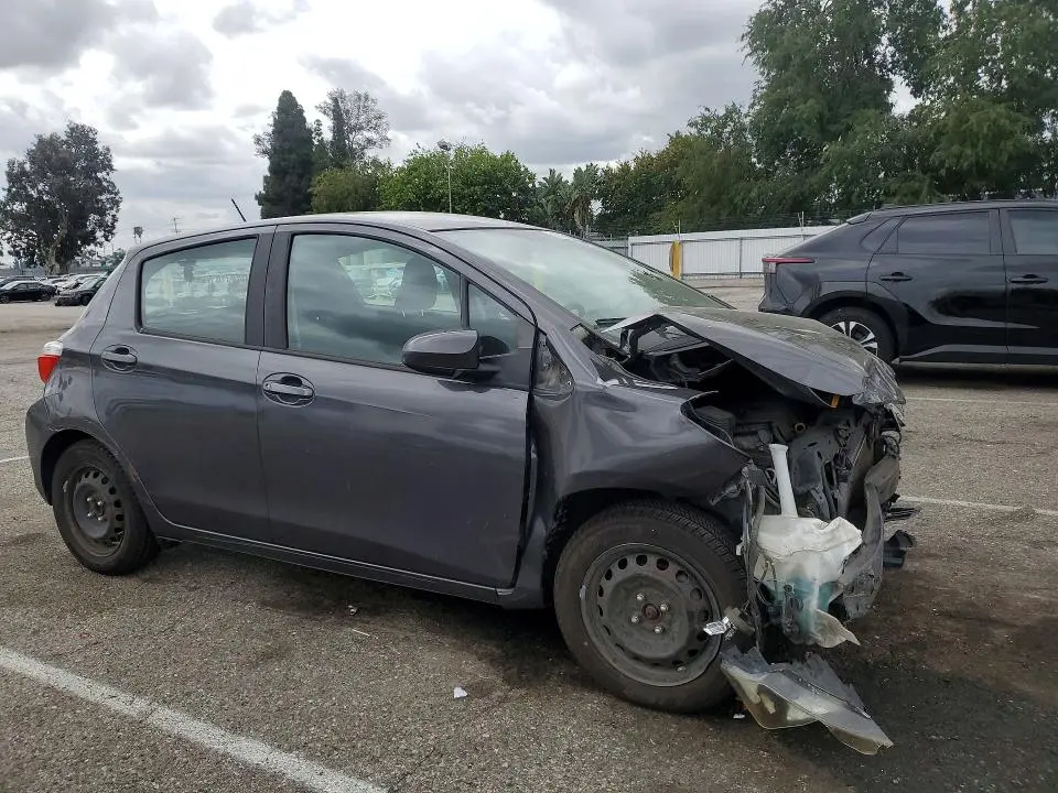2014 TOYOTA YARIS 5-DOOR LE FLEET  