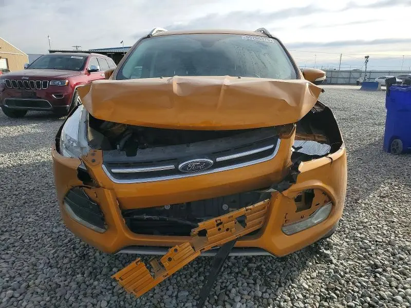 2016 FORD ESCAPE TITANIUM  