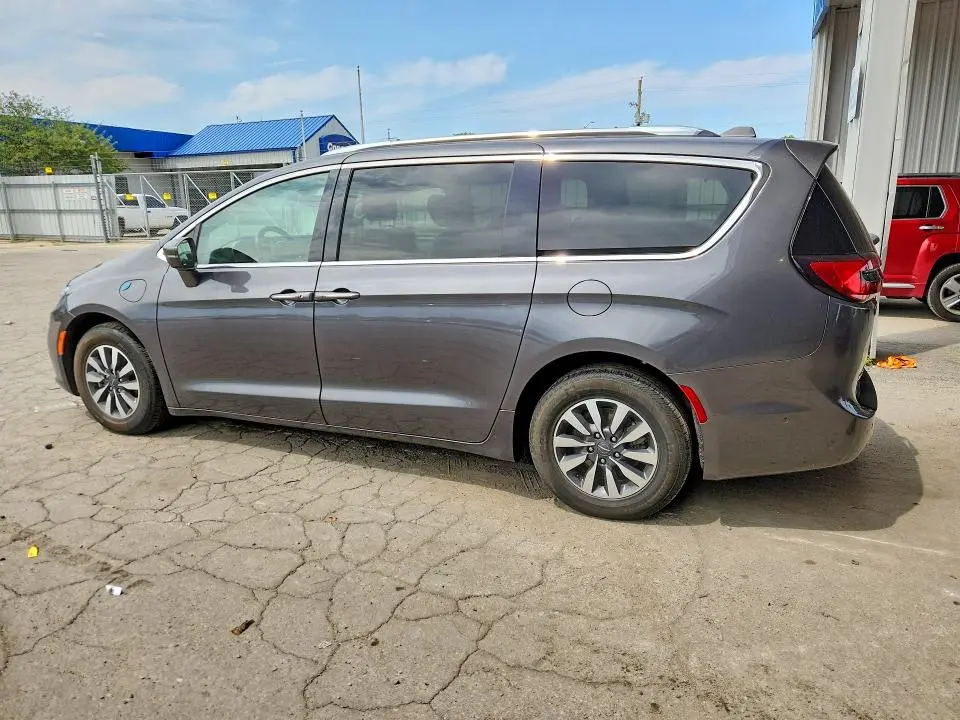 2021 CHRYSLER PACIFICA HYBRID TOURING L  