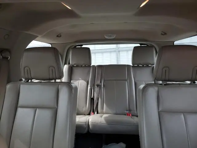 2010 FORD EXPEDITION XLT  