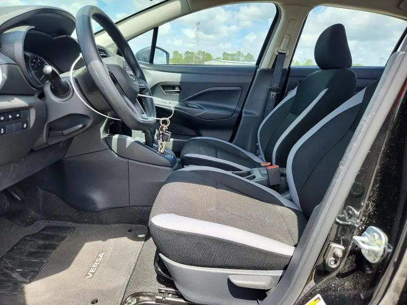 2025 NISSAN VERSA S  