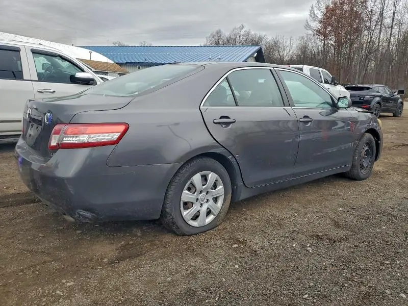 2010 TOYOTA CAMRY BASE  