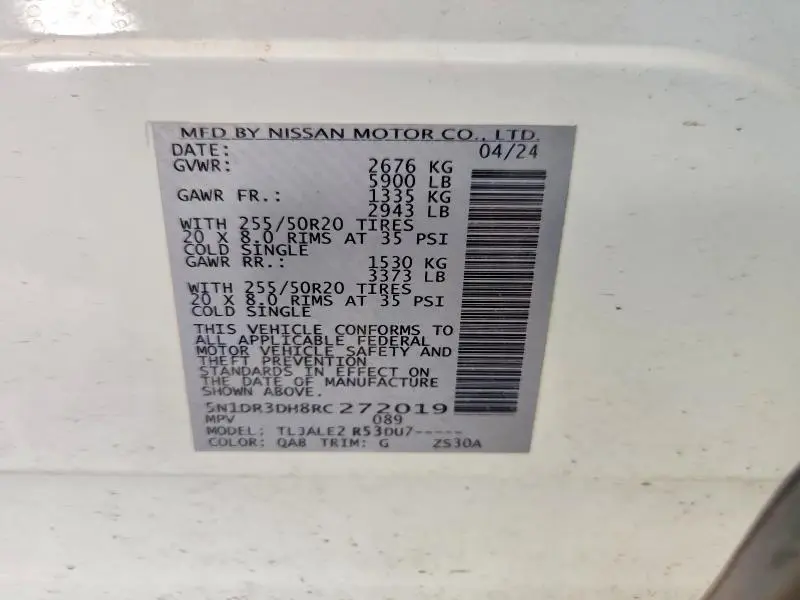2024 NISSAN PATHFINDER PLATINUM  