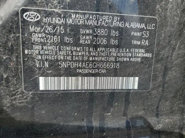 2016 HYUNDAI ELANTRA SE  