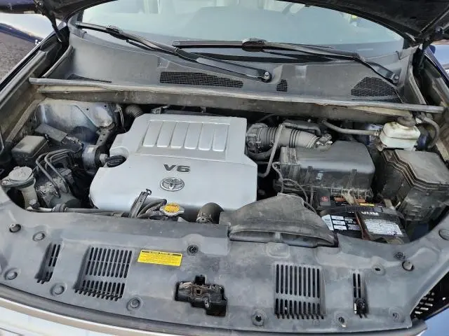 2011 TOYOTA HIGHLANDER LIMITED  