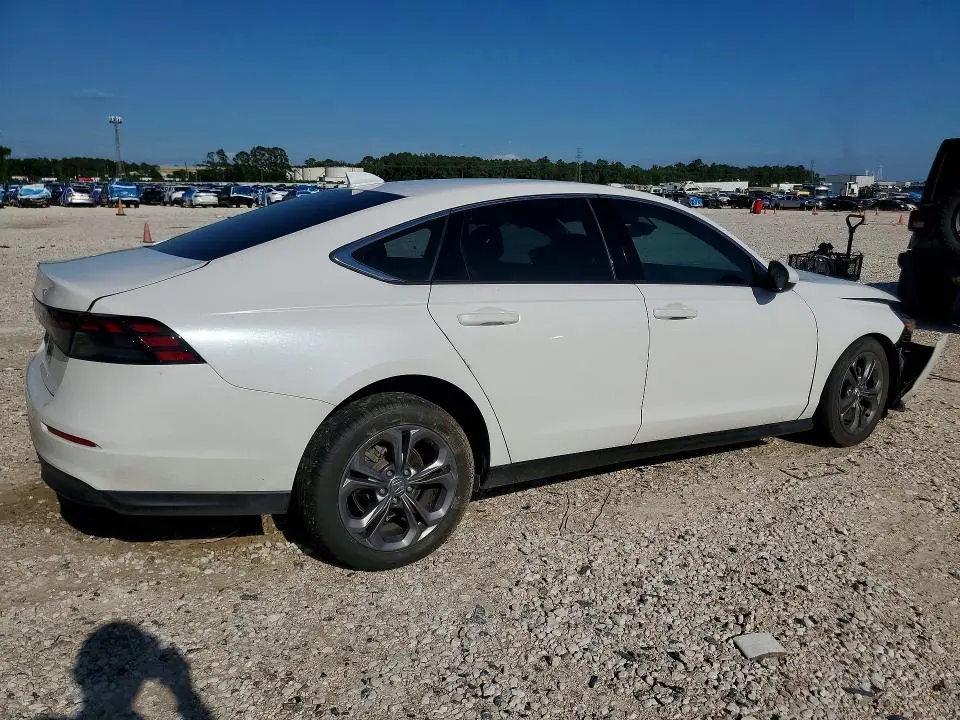 2023 HONDA ACCORD EX  