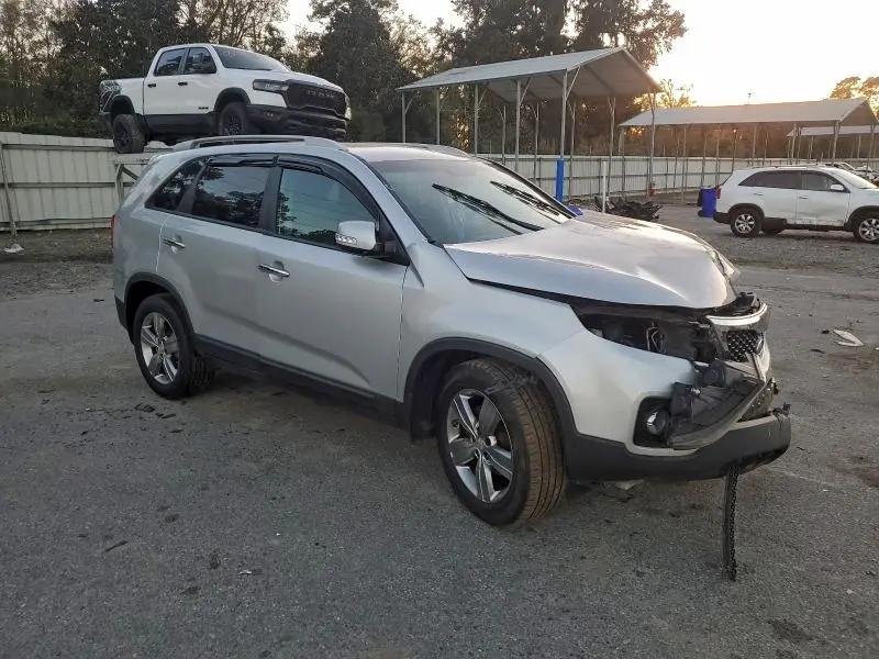 2013 KIA SORENTO EX  