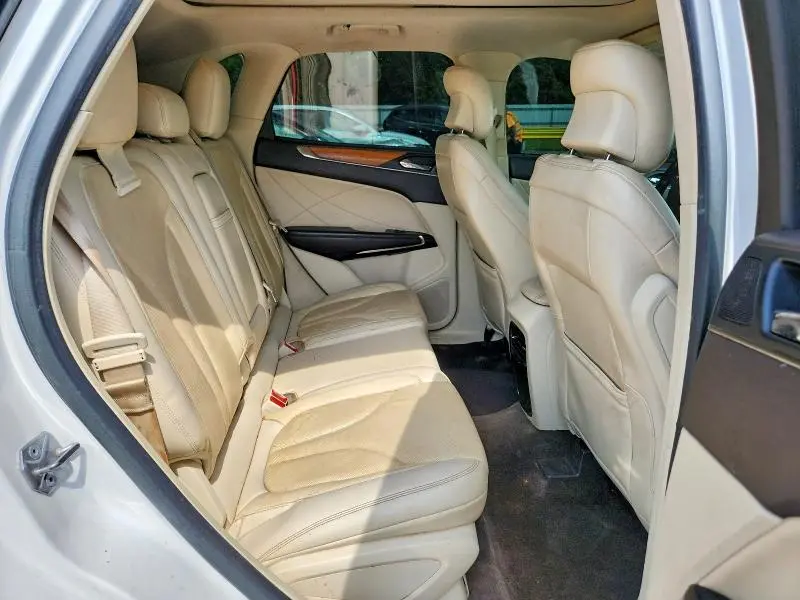 2015 LINCOLN MKC   