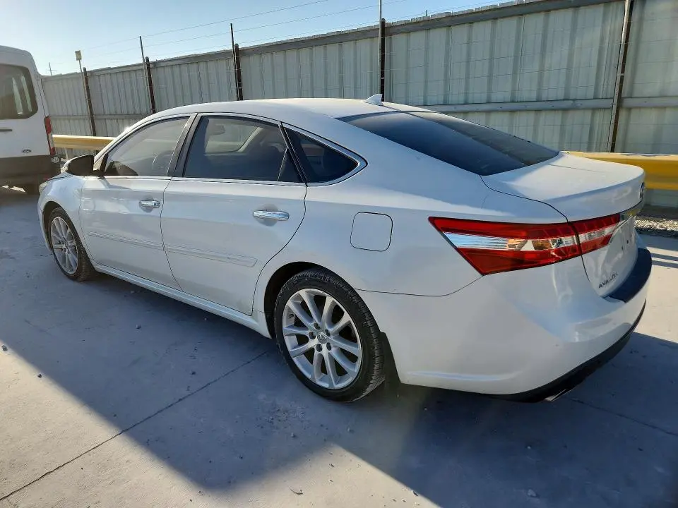 2013 TOYOTA AVALON LIMITED  
