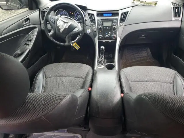2011 HYUNDAI SONATA SE  