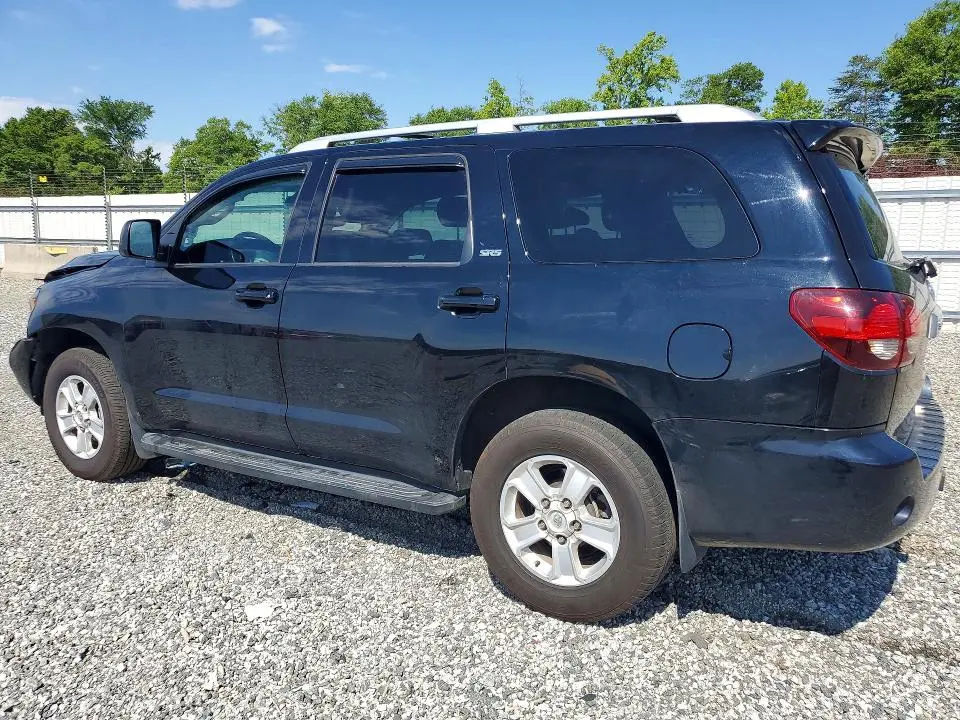 2022 TOYOTA SEQUOIA SR5  
