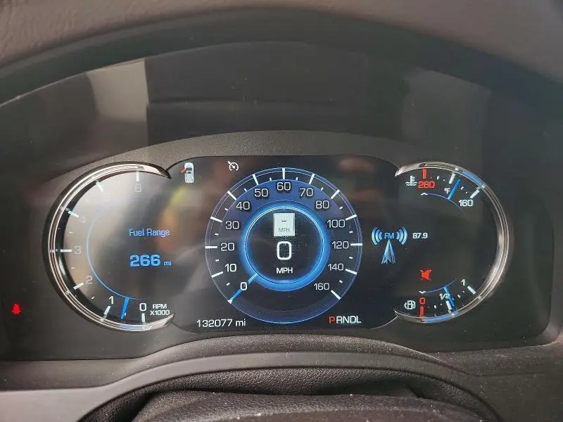 2017 CADILLAC ESCALADE LUXURY  