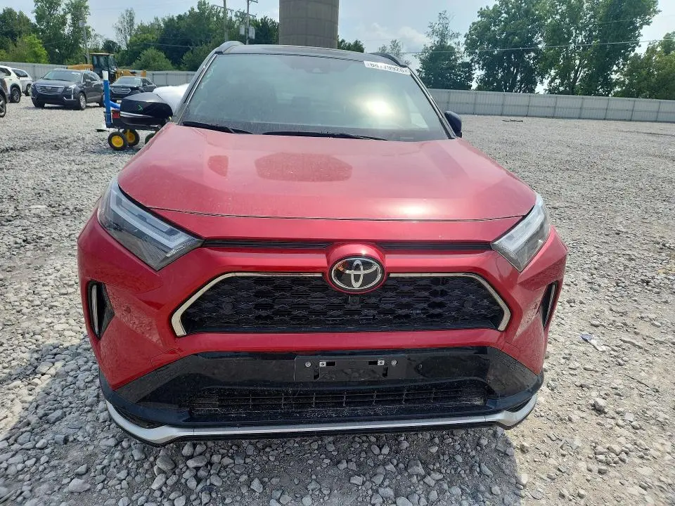 2025 TOYOTA RAV4 XSE  