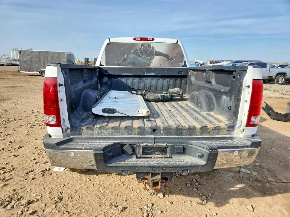 2011 CHEVROLET SILVERADO K2500 HEAVY DUTY LT  