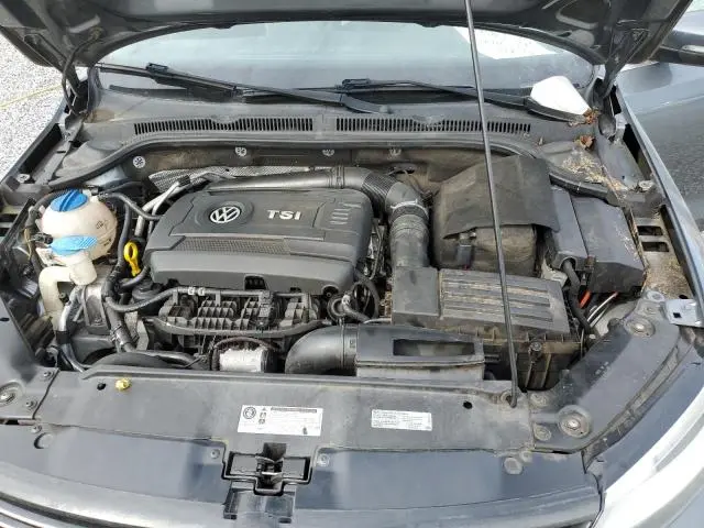 2014 VOLKSWAGEN JETTA SE  