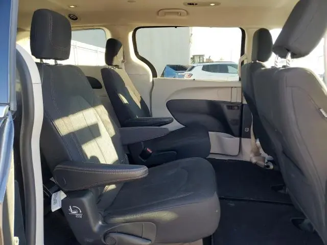 2020 CHRYSLER PACIFICA TOURING  