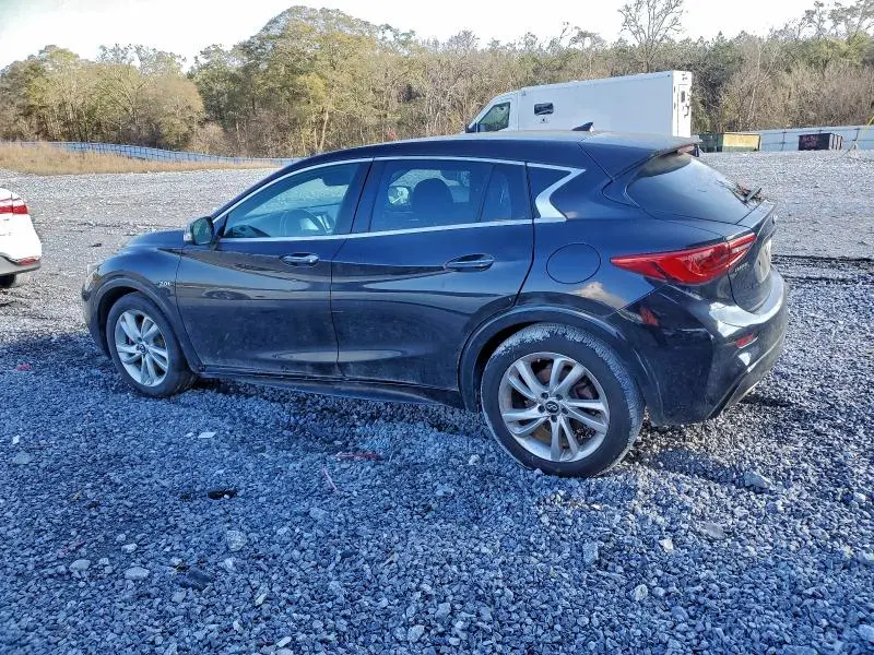 2017 INFINITI QX30 BASE  