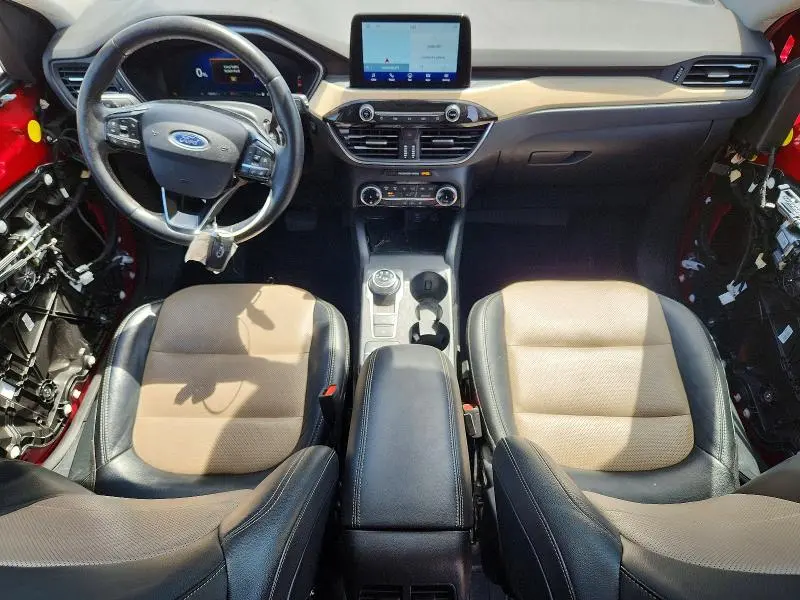2022 FORD ESCAPE TITANIUM  