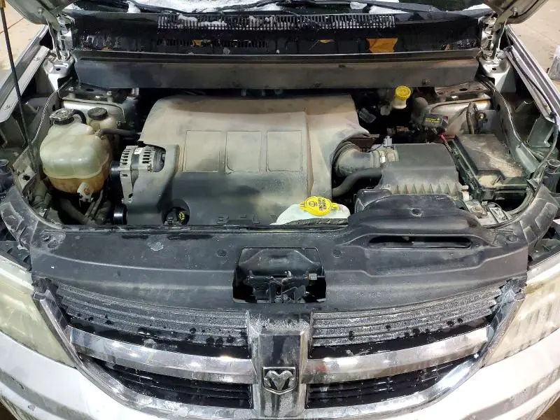 2010 DODGE JOURNEY SXT  