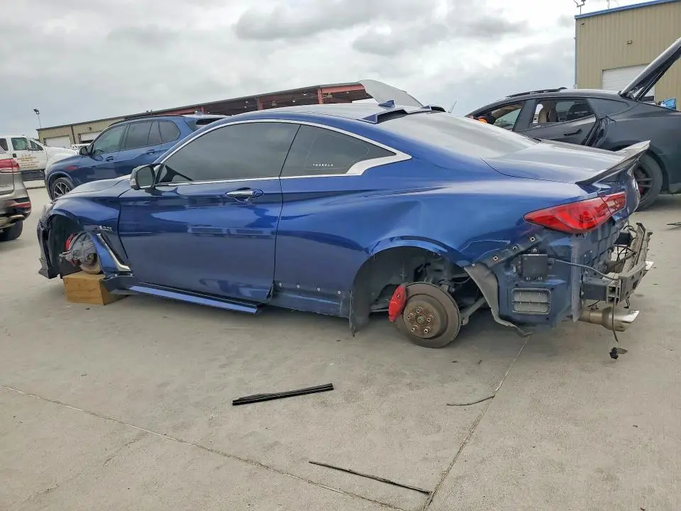 2019 INFINITI Q60 RED SPORT 400  
