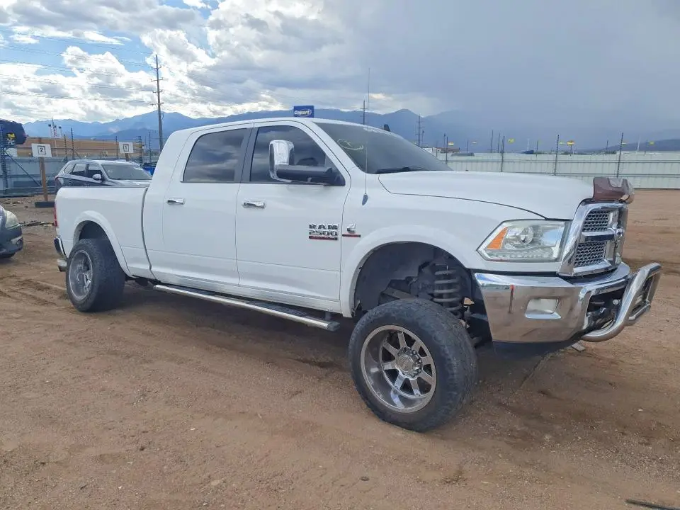 2013 RAM 2500 LARAMIE  