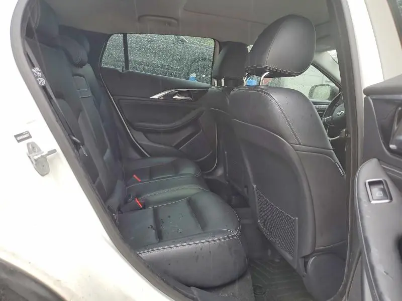 2018 INFINITI QX30 PREMIUM  