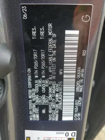 2023 TOYOTA 4RUNNER SE