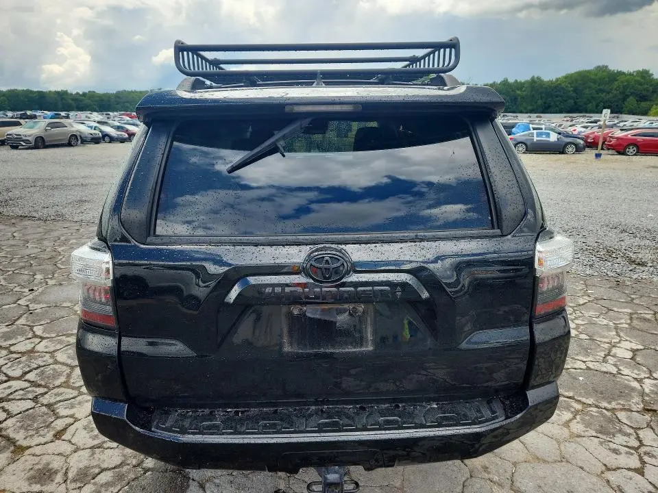 2021 TOYOTA 4RUNNER VENTURE EDITION  