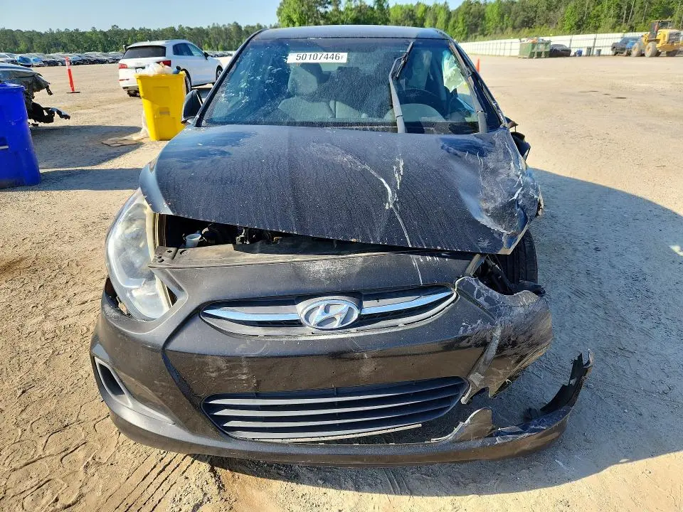 2015 HYUNDAI ACCENT GLS  