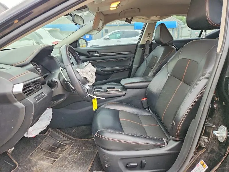 2020 NISSAN ALTIMA SR  