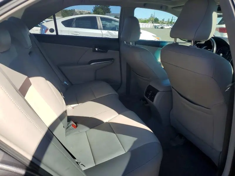 2012 TOYOTA CAMRY XLE  