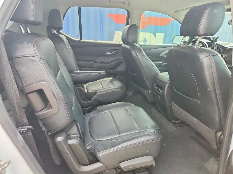 2020 CHEVROLET TRAVERSE LT  