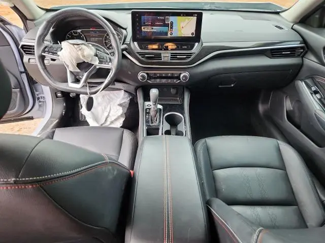 2023 NISSAN ALTIMA SR  