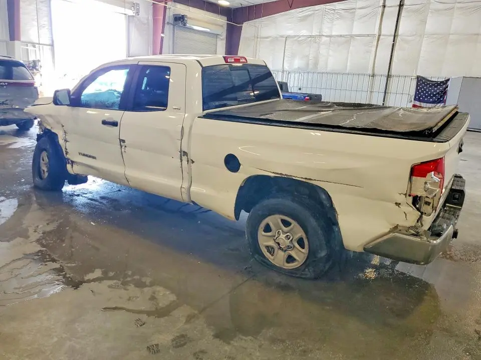 2017 TOYOTA TUNDRA SR5  