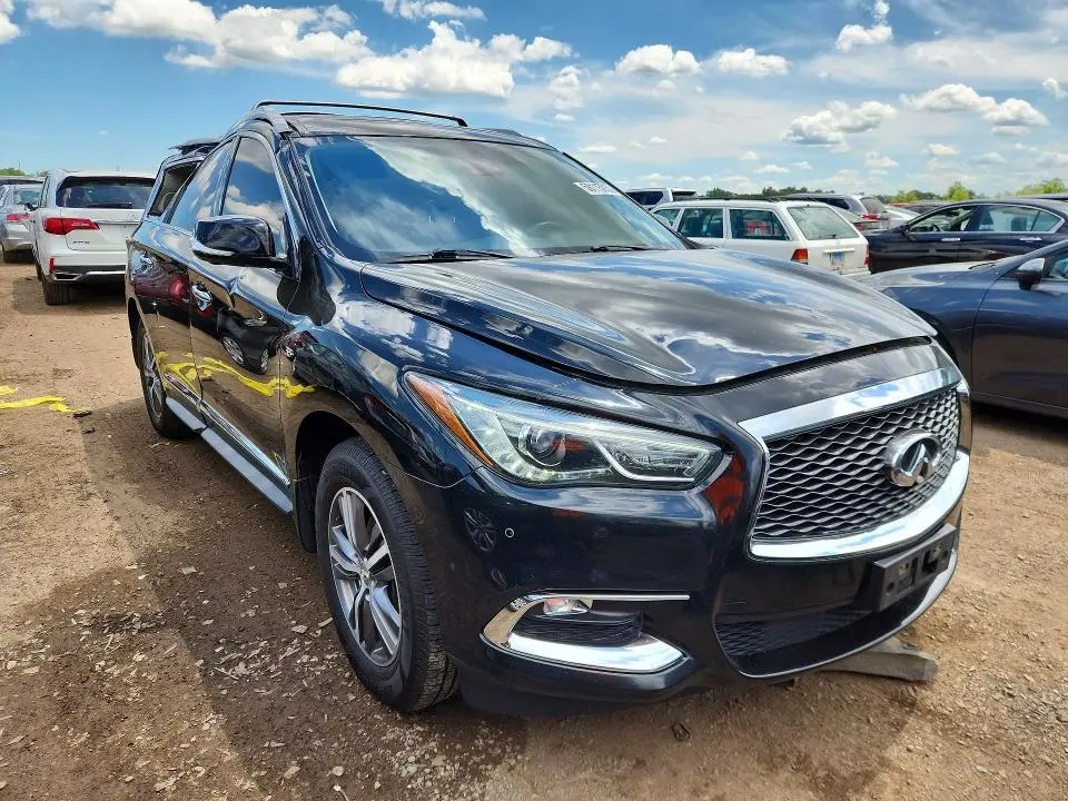 2020 INFINITI QX60 LUXE  